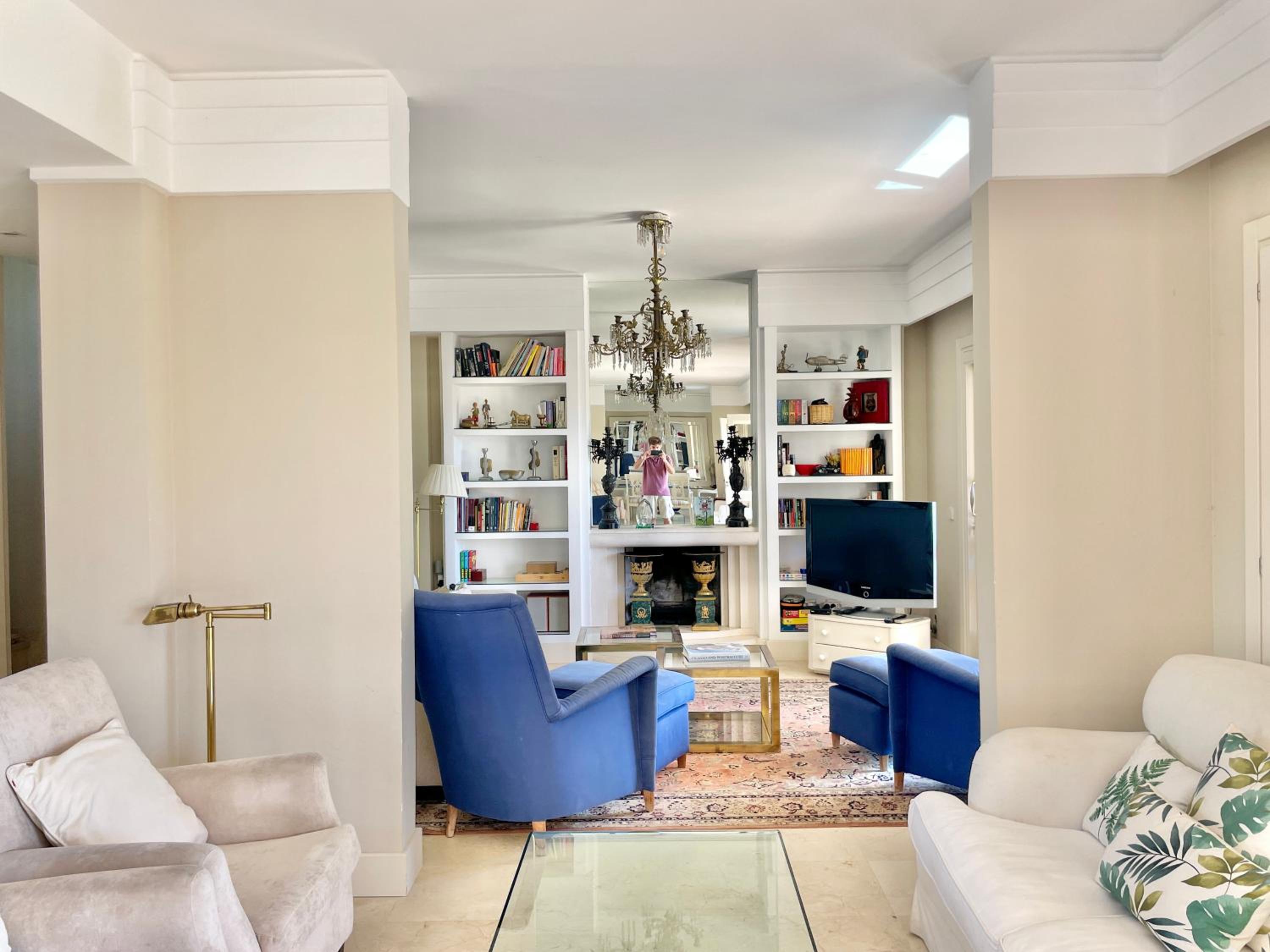 Villa Los Lirios Puerto Banus - EaW Homes view 4