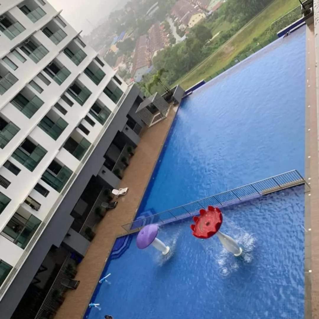 Lovely Luxury 3 Br 2Bath @Vista Bangi photo 6