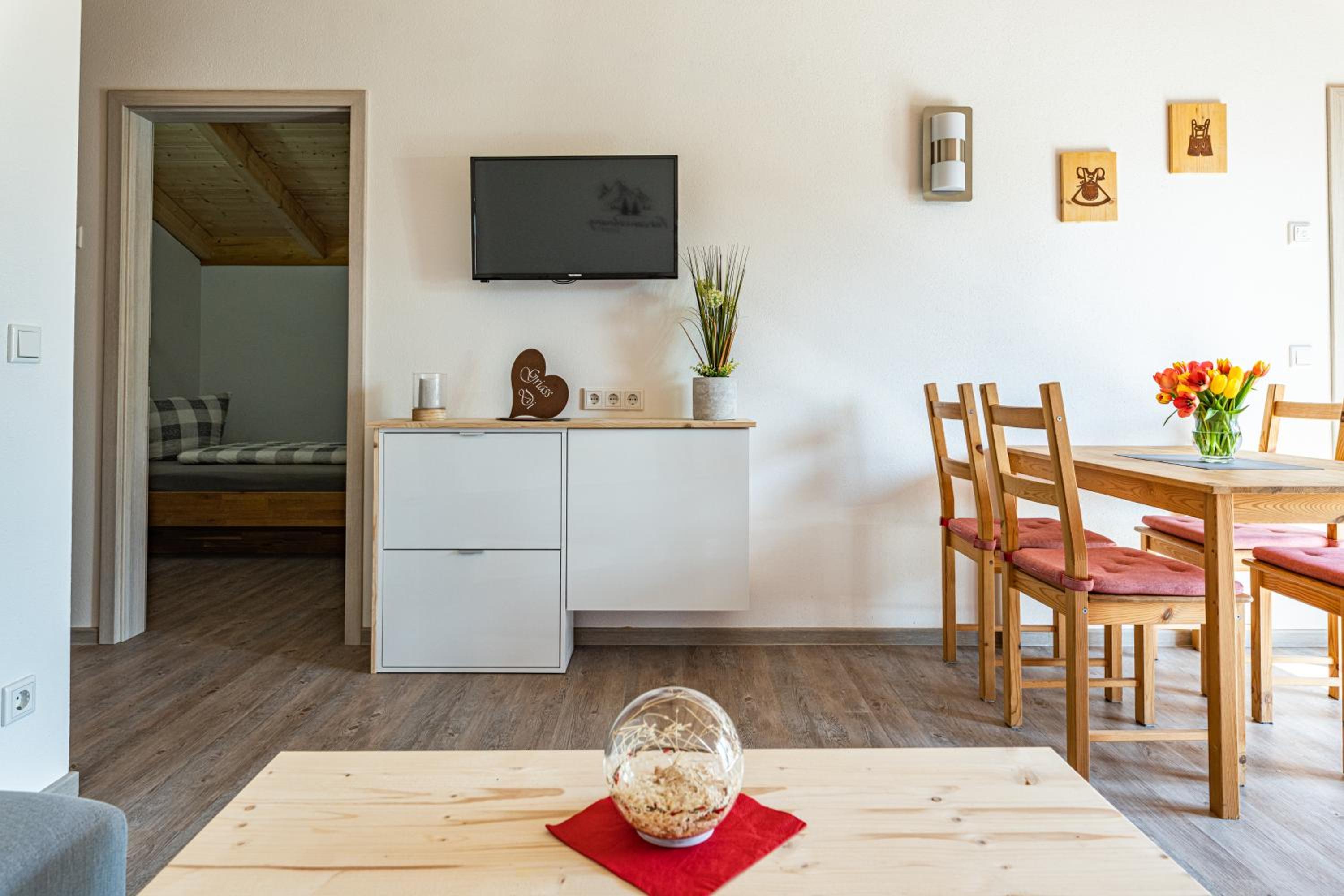 Photo 55
