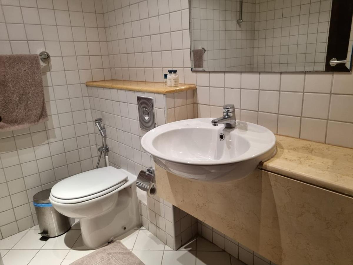 Outstanding full flat - oriental - Dubai Marina