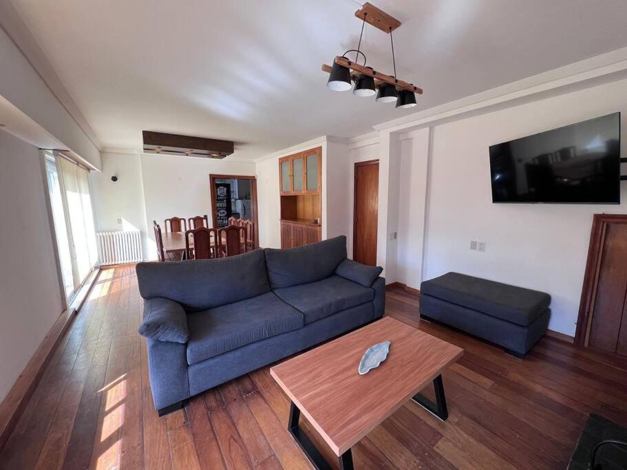 Casa inmejorable ubicacion