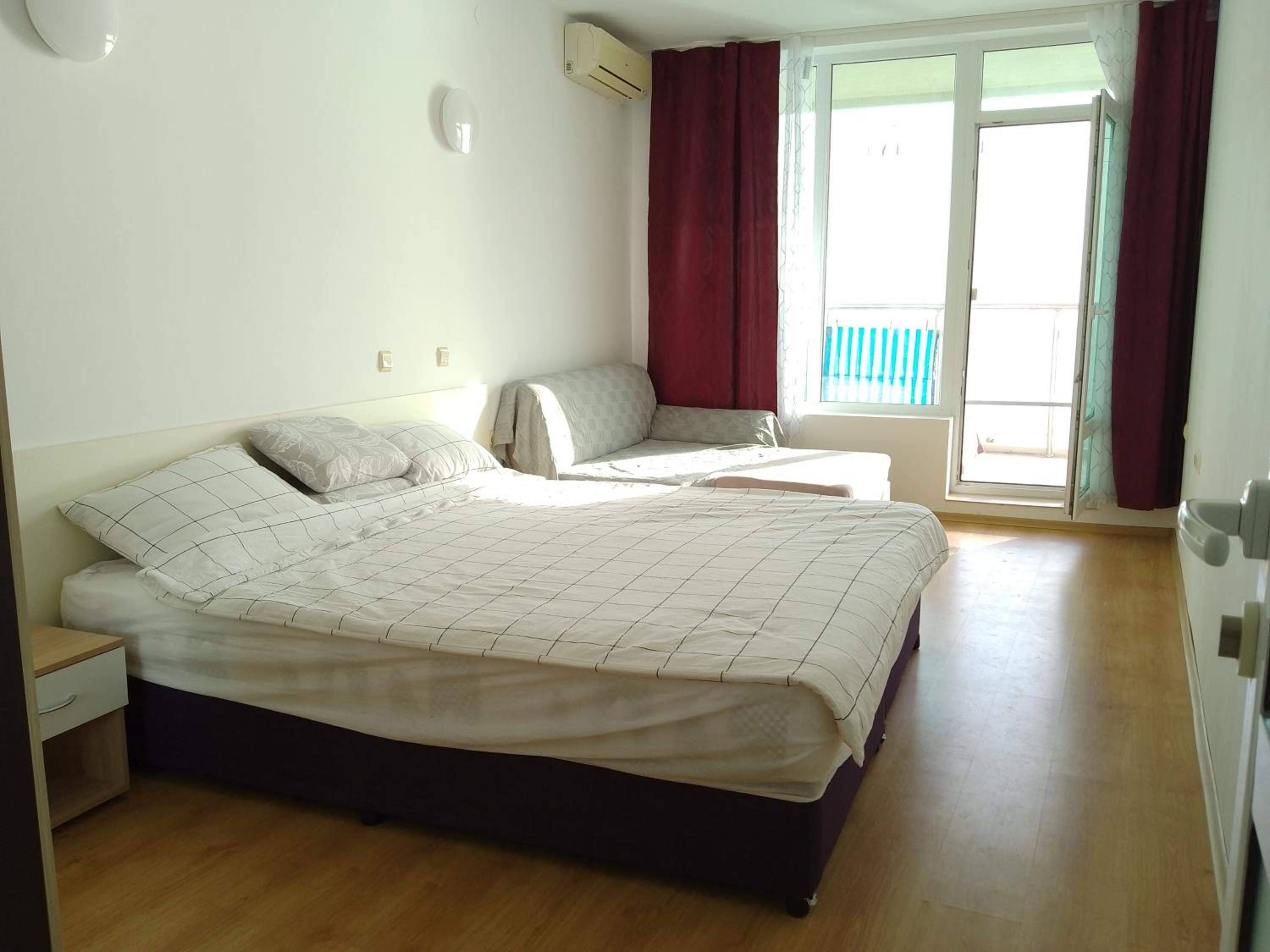 Silver Beach B16