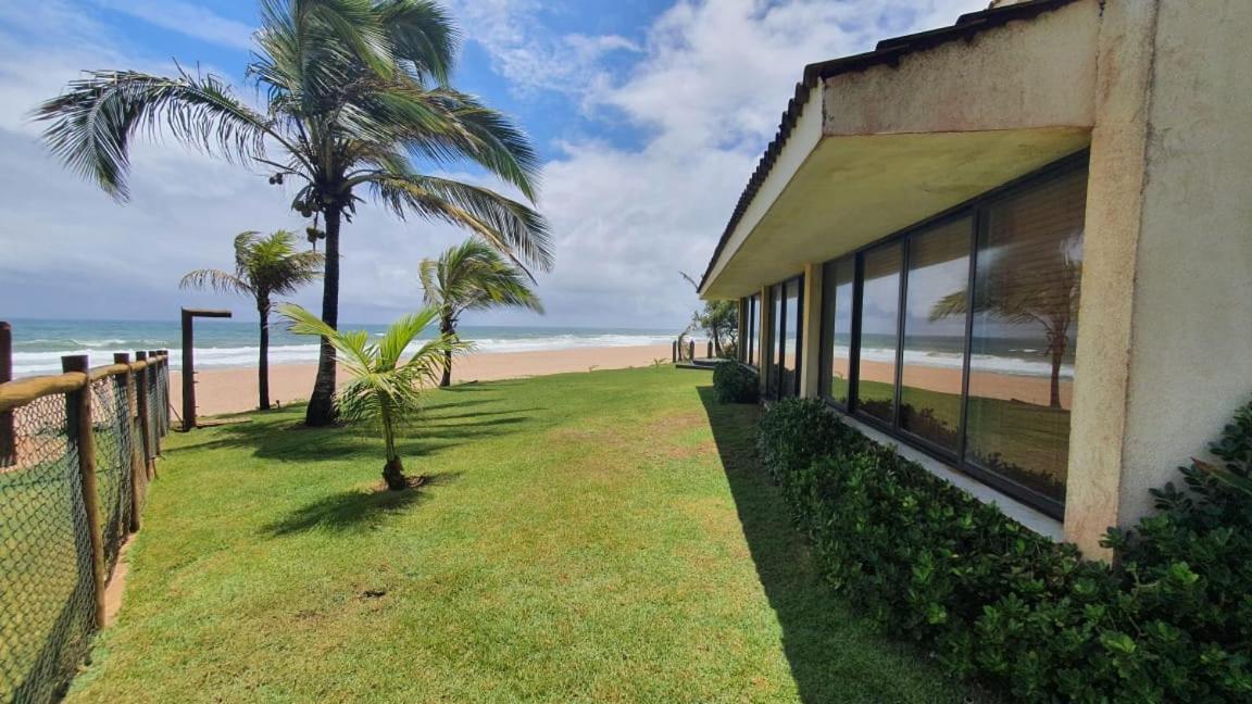 Pé na areia Beach House