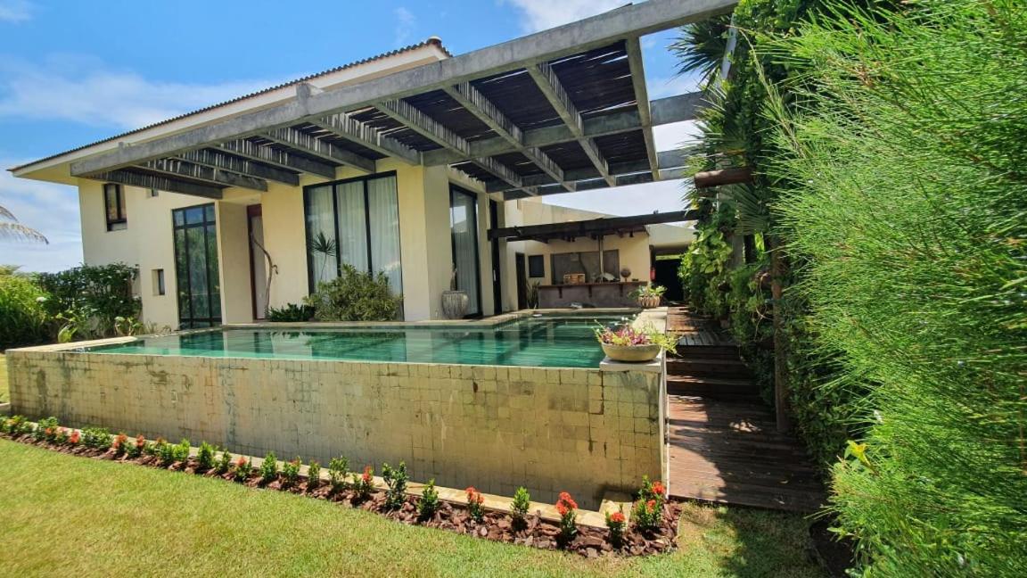 Pé na areia Beach House