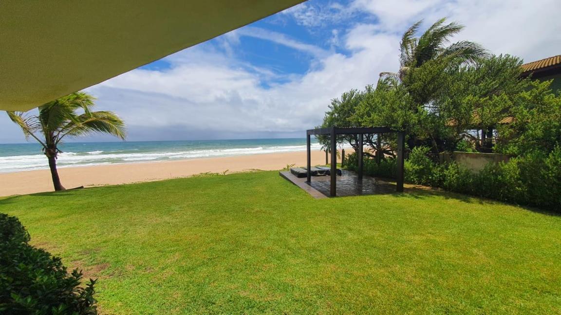 Pé na areia Beach House