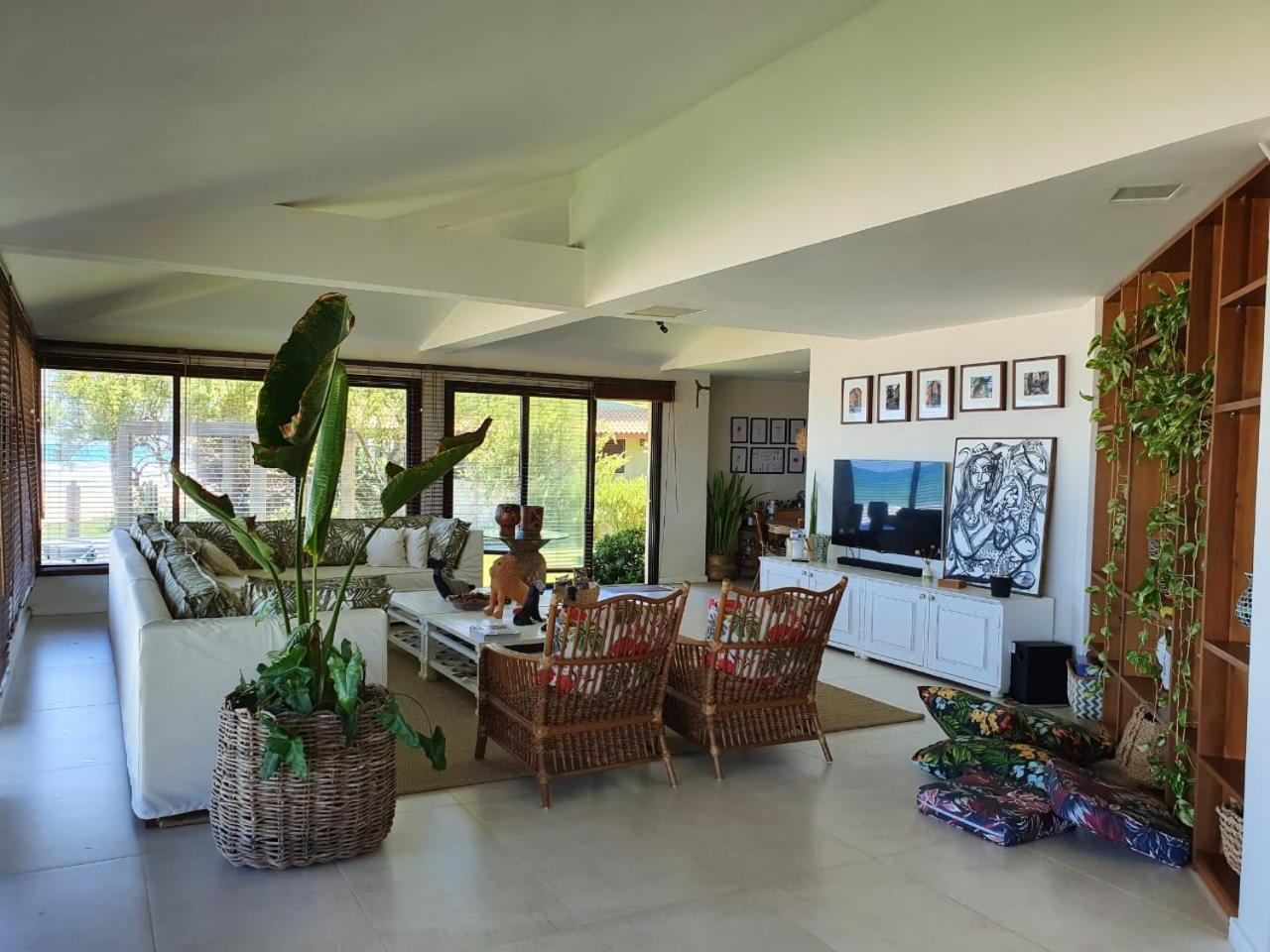 Pé na areia Beach House