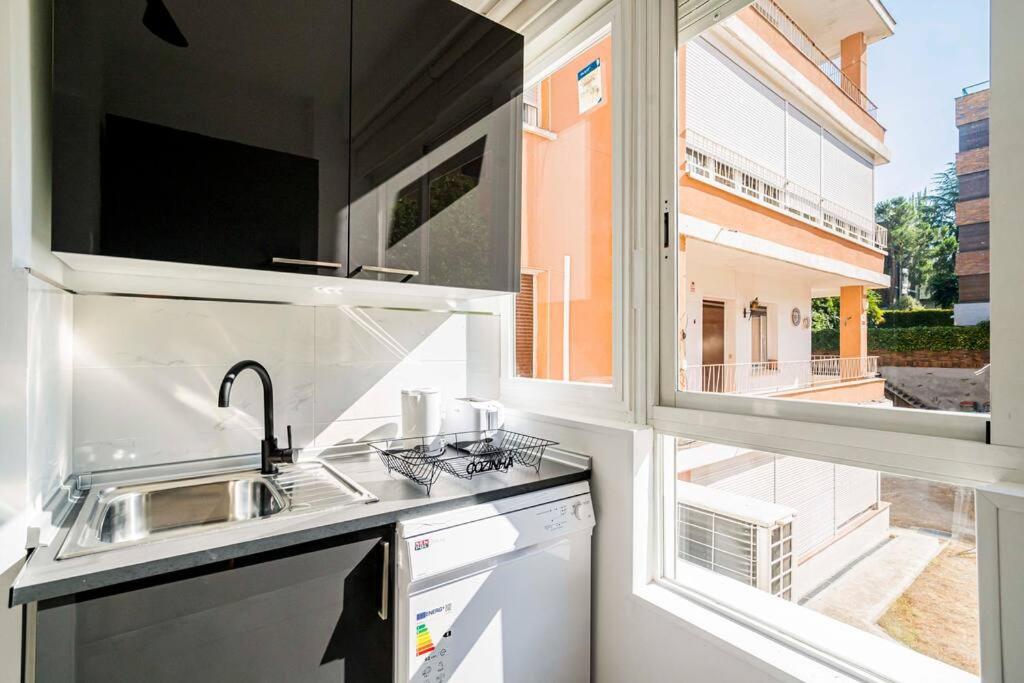 Acogedor apartamento. Arturo Soria-MD Anderson 1E view 2