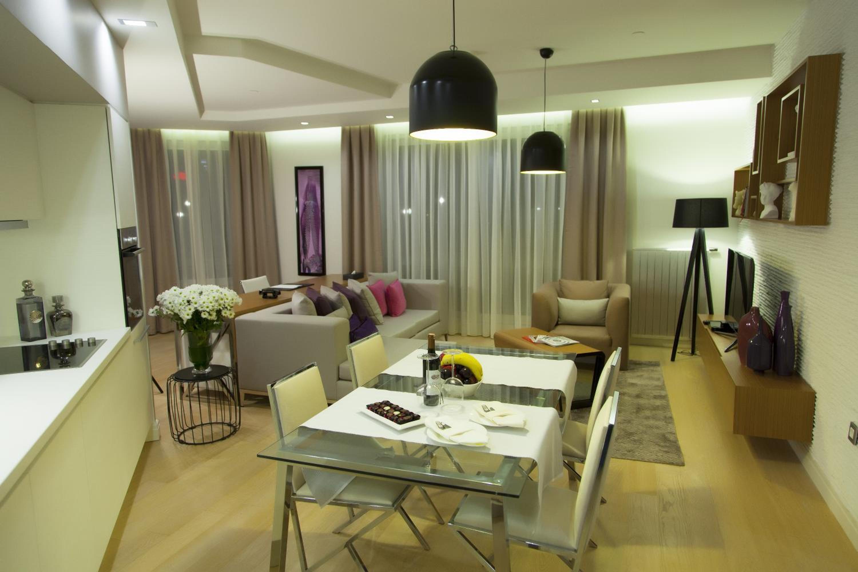 The Leos Residence - Image 6