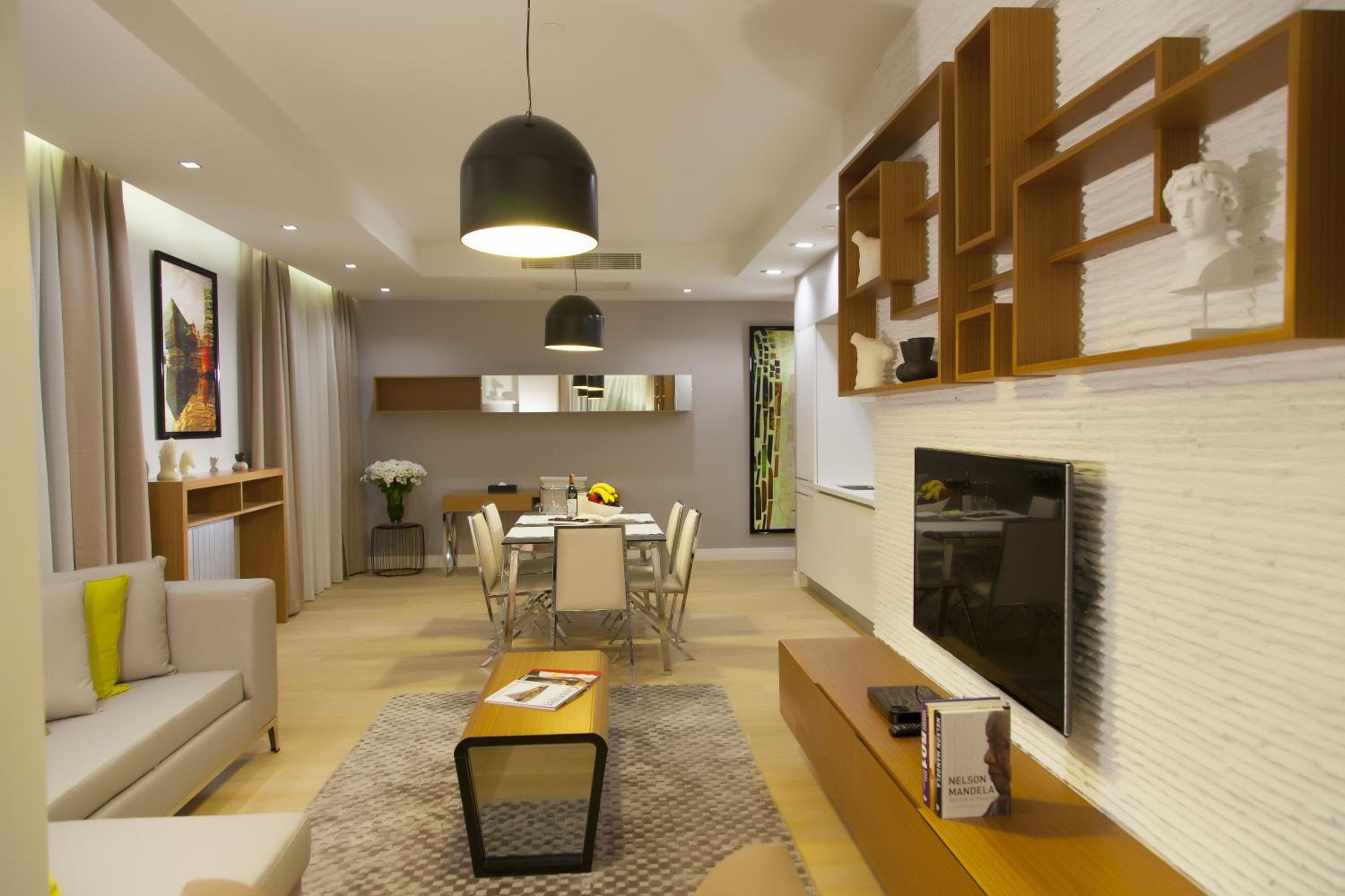 The Leos Residence - Image 10