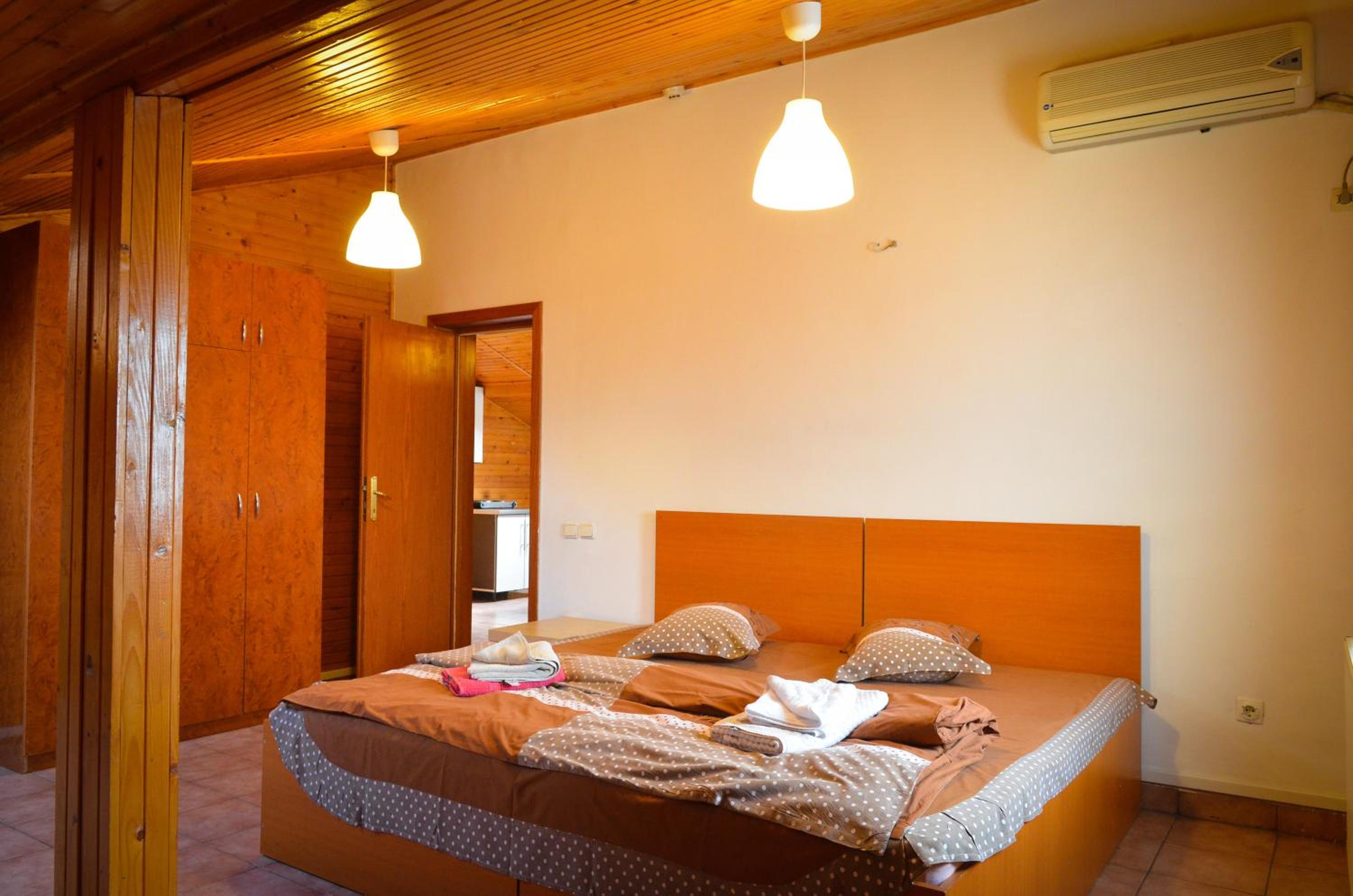 City Center Apartments & Suites by RDC