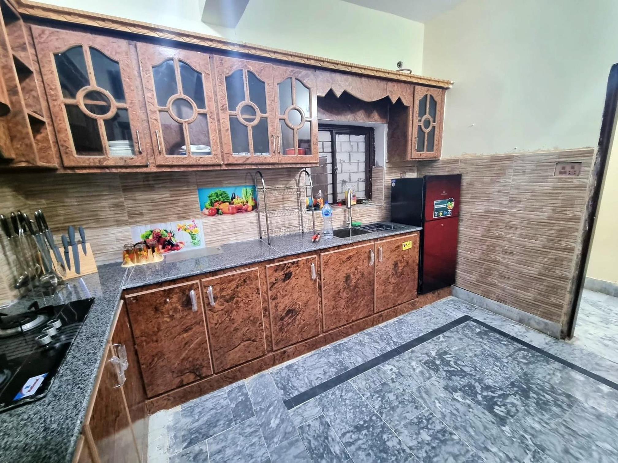 Remarkable 3-Bedroom view 4