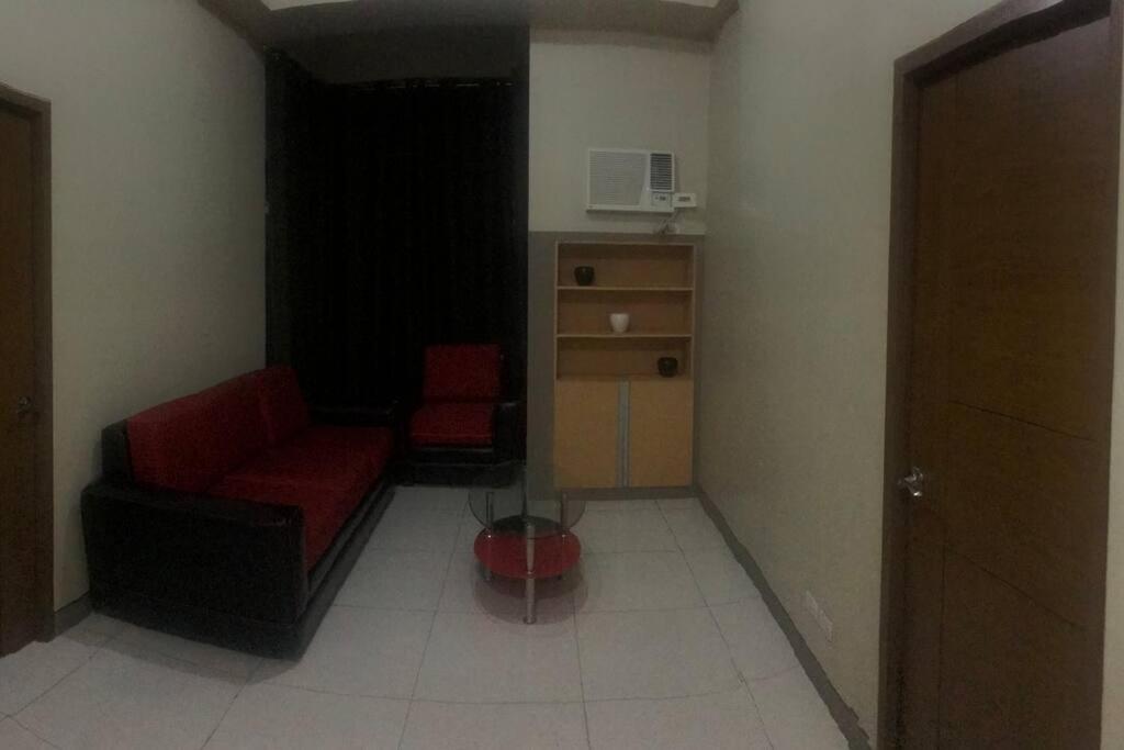 Lovely 2 Bed Room condo infront of NAIA Terminal 3 view 2