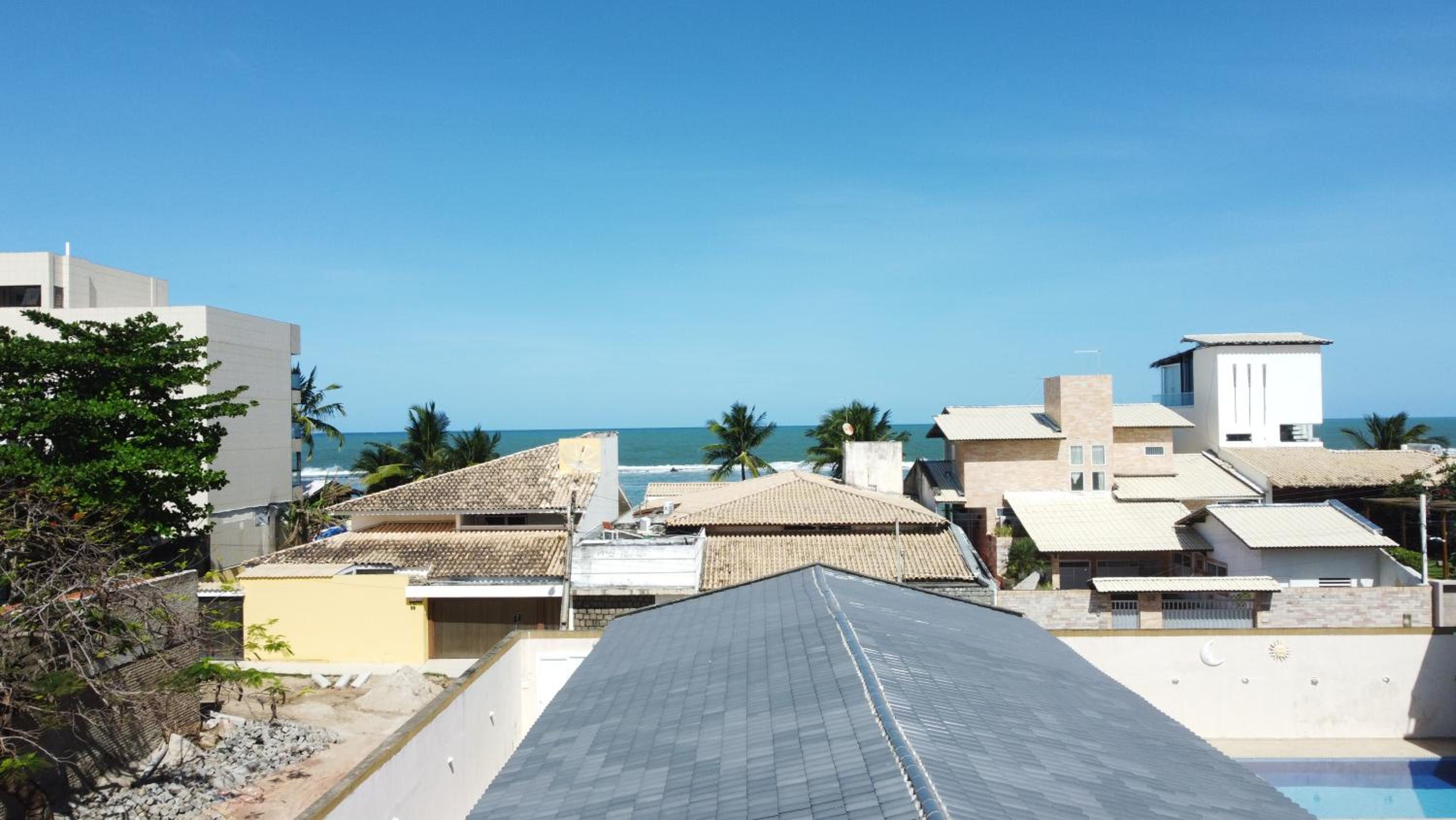 Casarão Com 3 suítes, 2 quartos, Piscina, Praia Perto