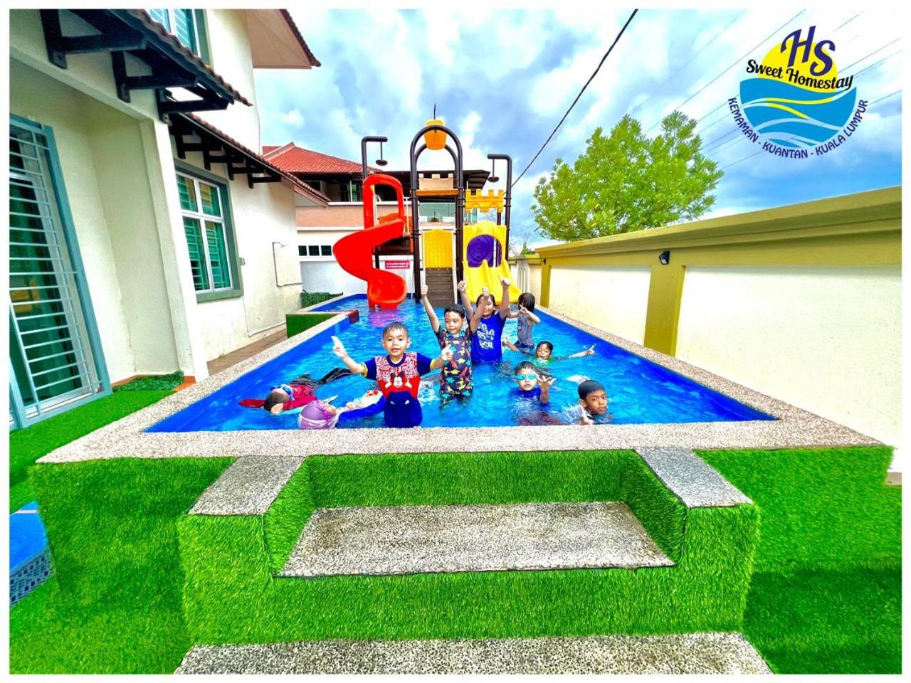 Private Water Park at Cozy House HS Sweet Homestay photo 1