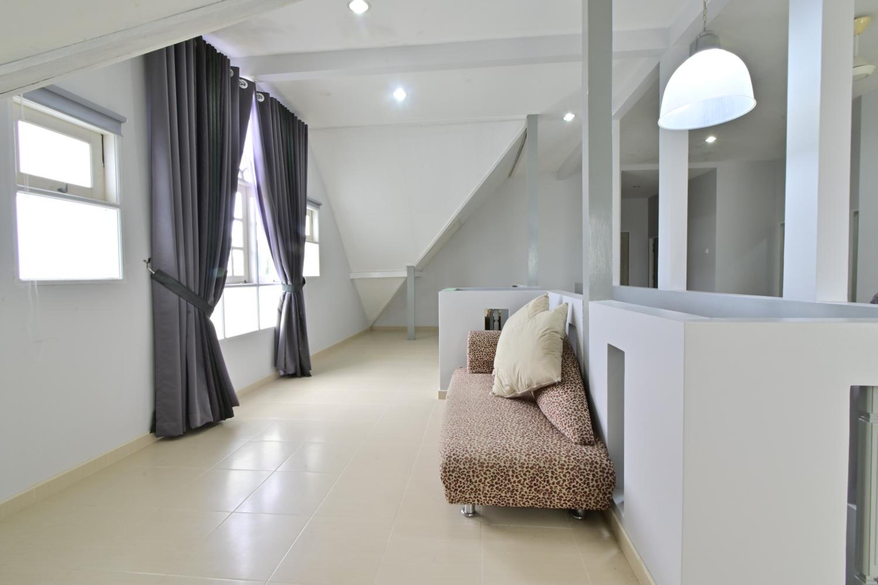 D'Ja Smoke Homestay