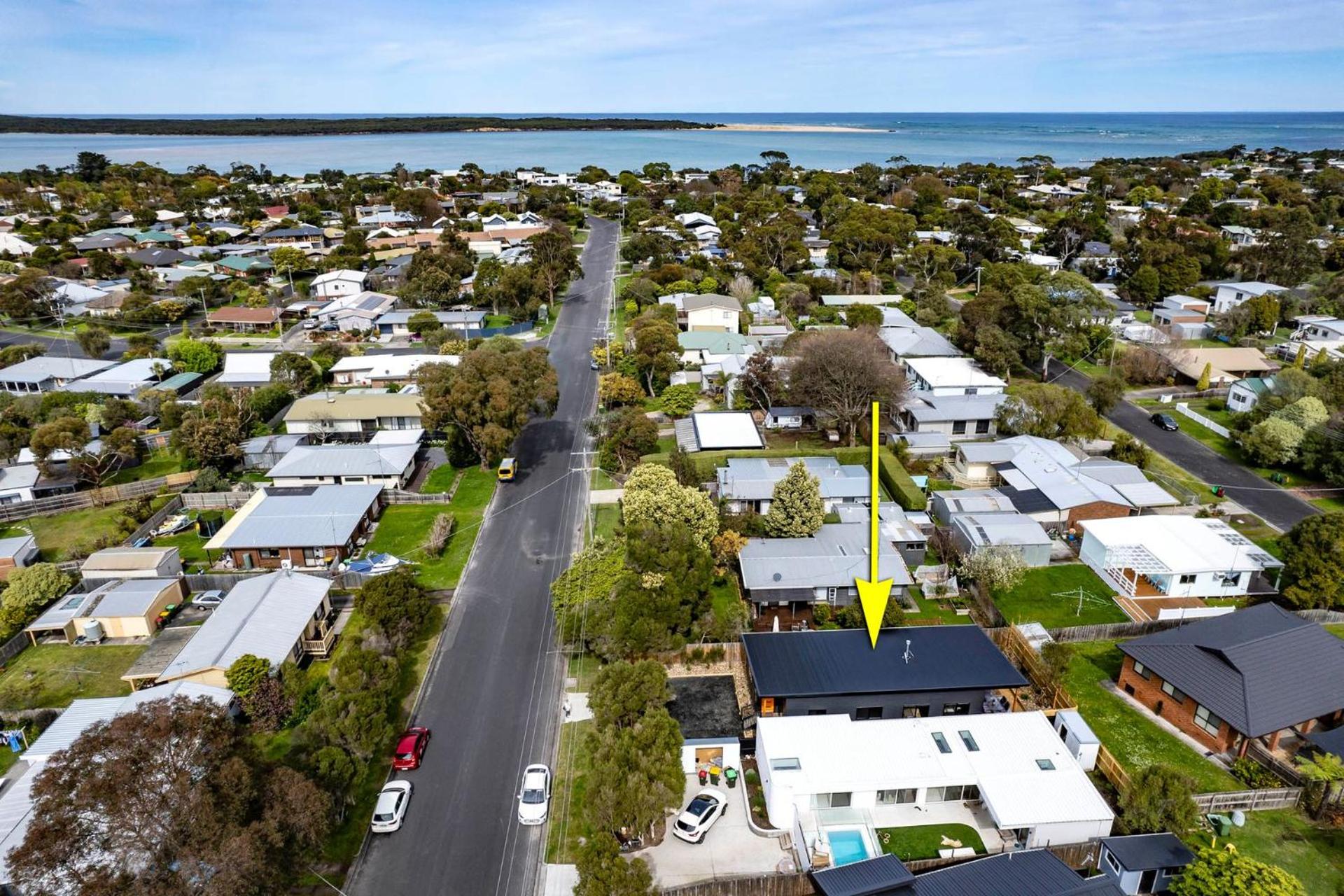 The House with the Orange Door, Inverloch