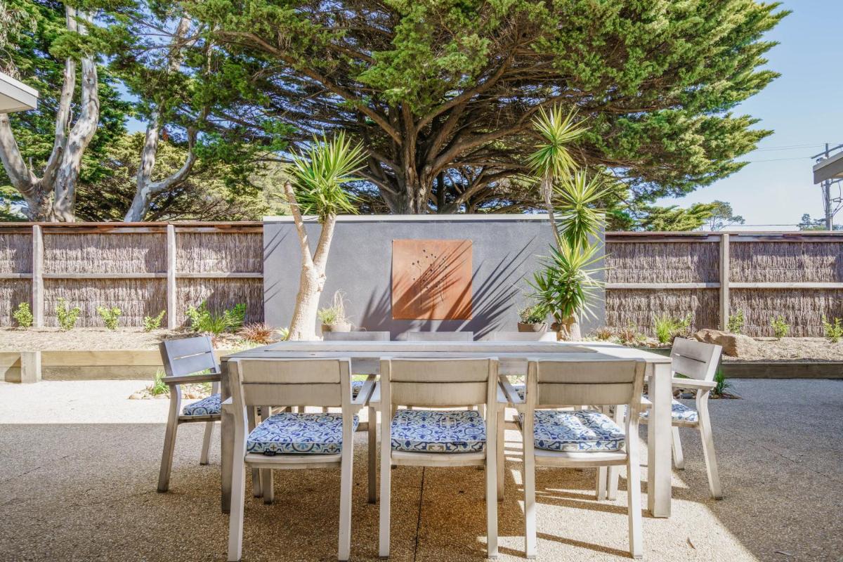 Living The Beach Dream - Pets, WiFi, 4 bdrm, 450m Shops