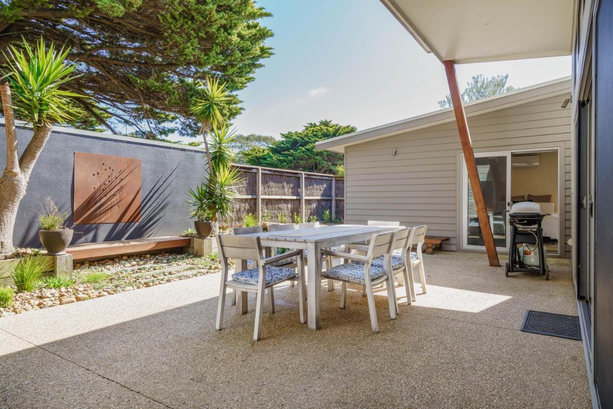 Living The Beach Dream - Pets, WiFi, 4 bdrm, 450m Shops