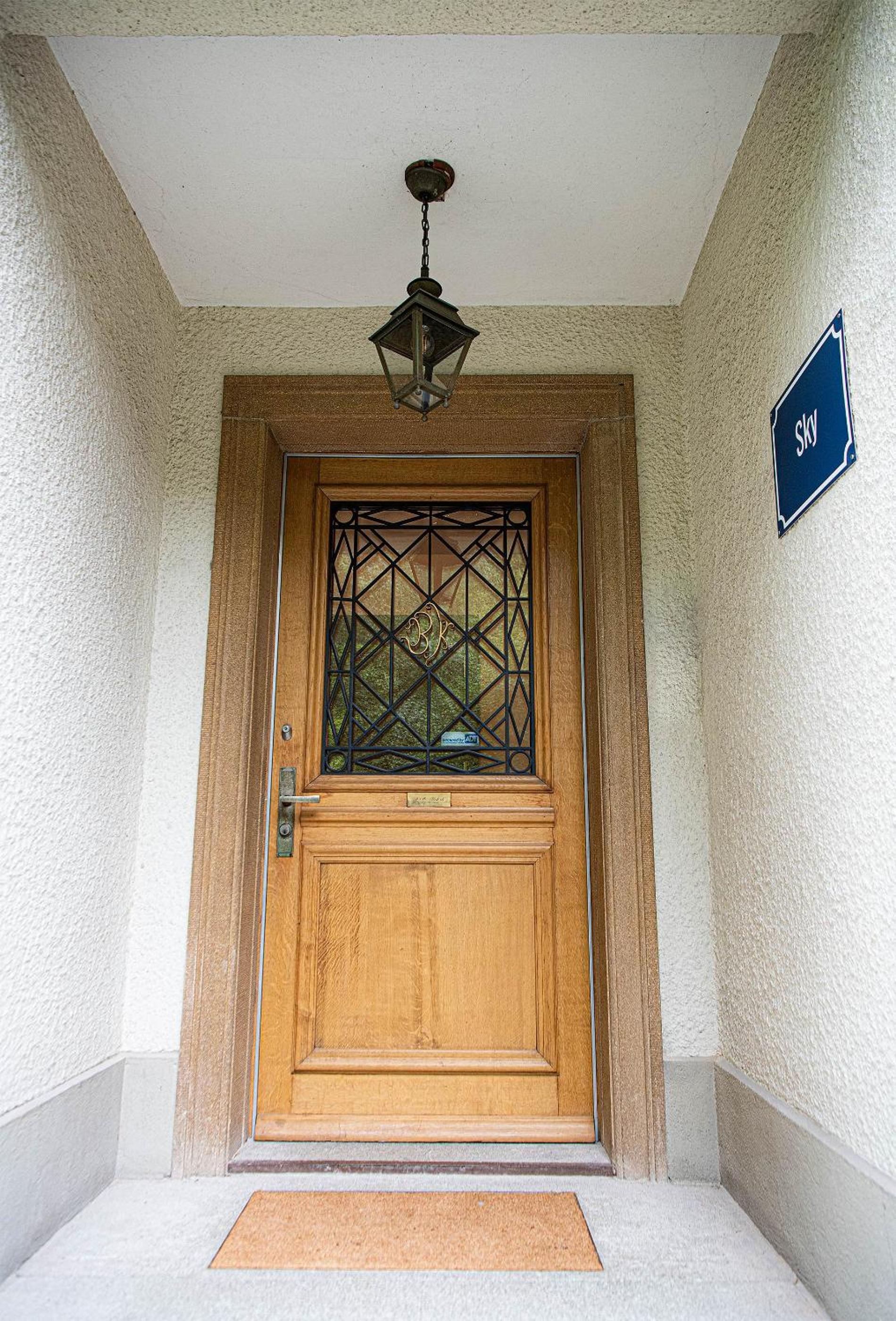 Photo 10