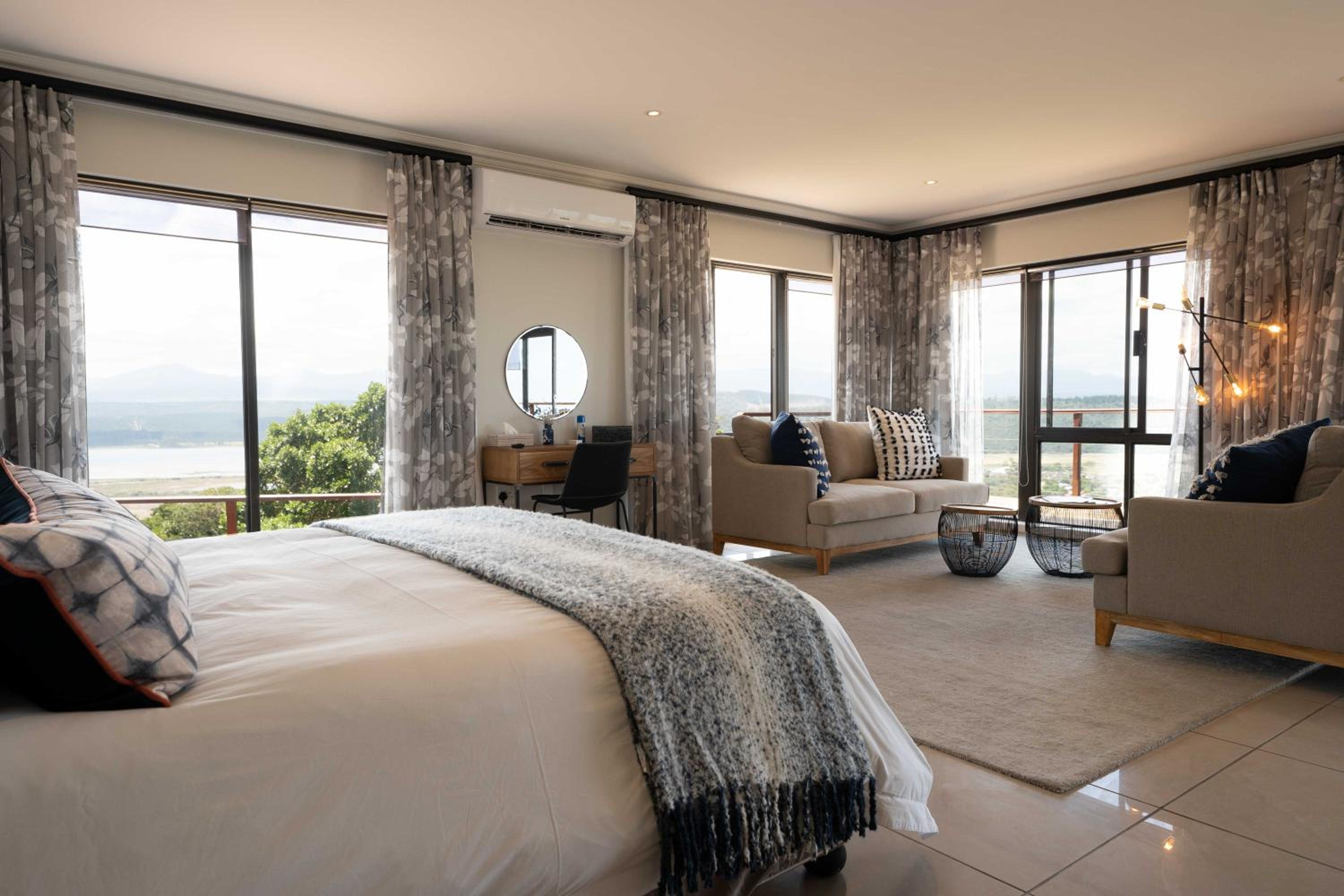 Simbavati Fynbos on Sea Cottage view 4