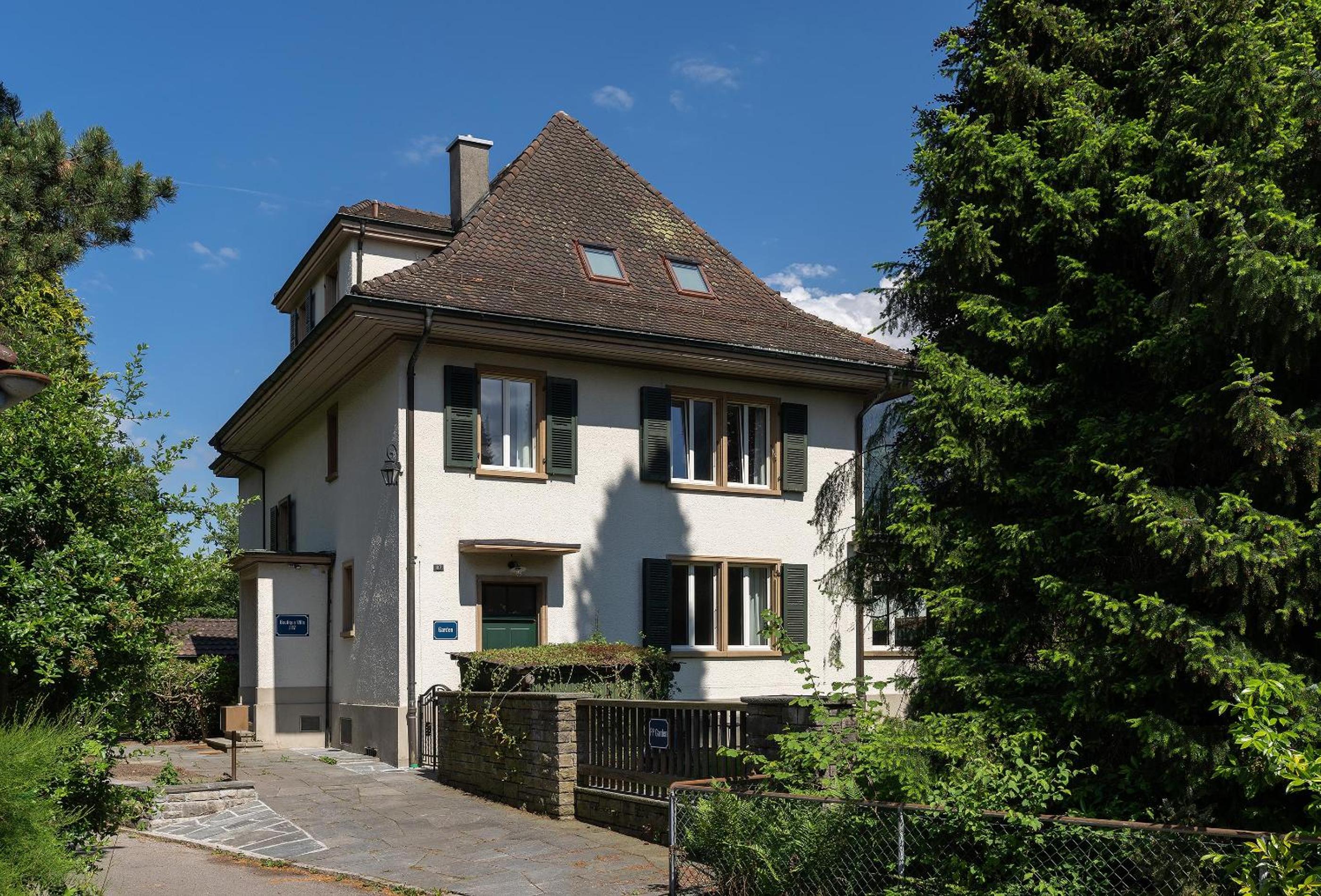 Boutique Villa J87