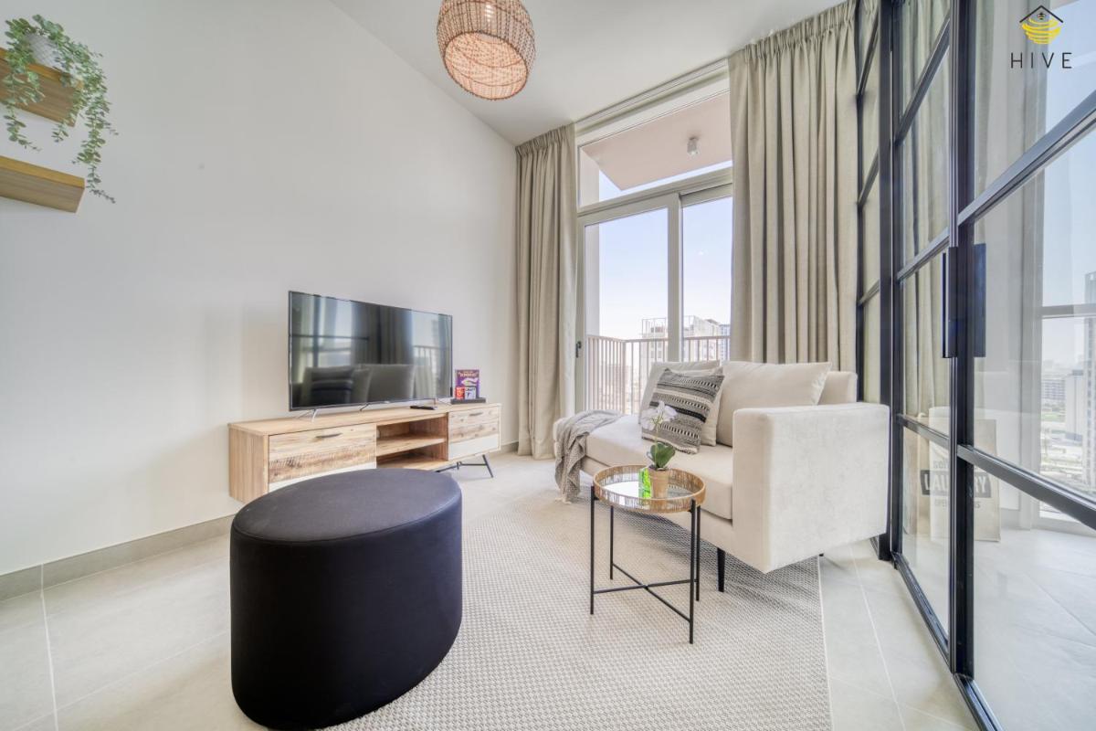 Beautiful 1 Bedroom apartment in Collective 2.0