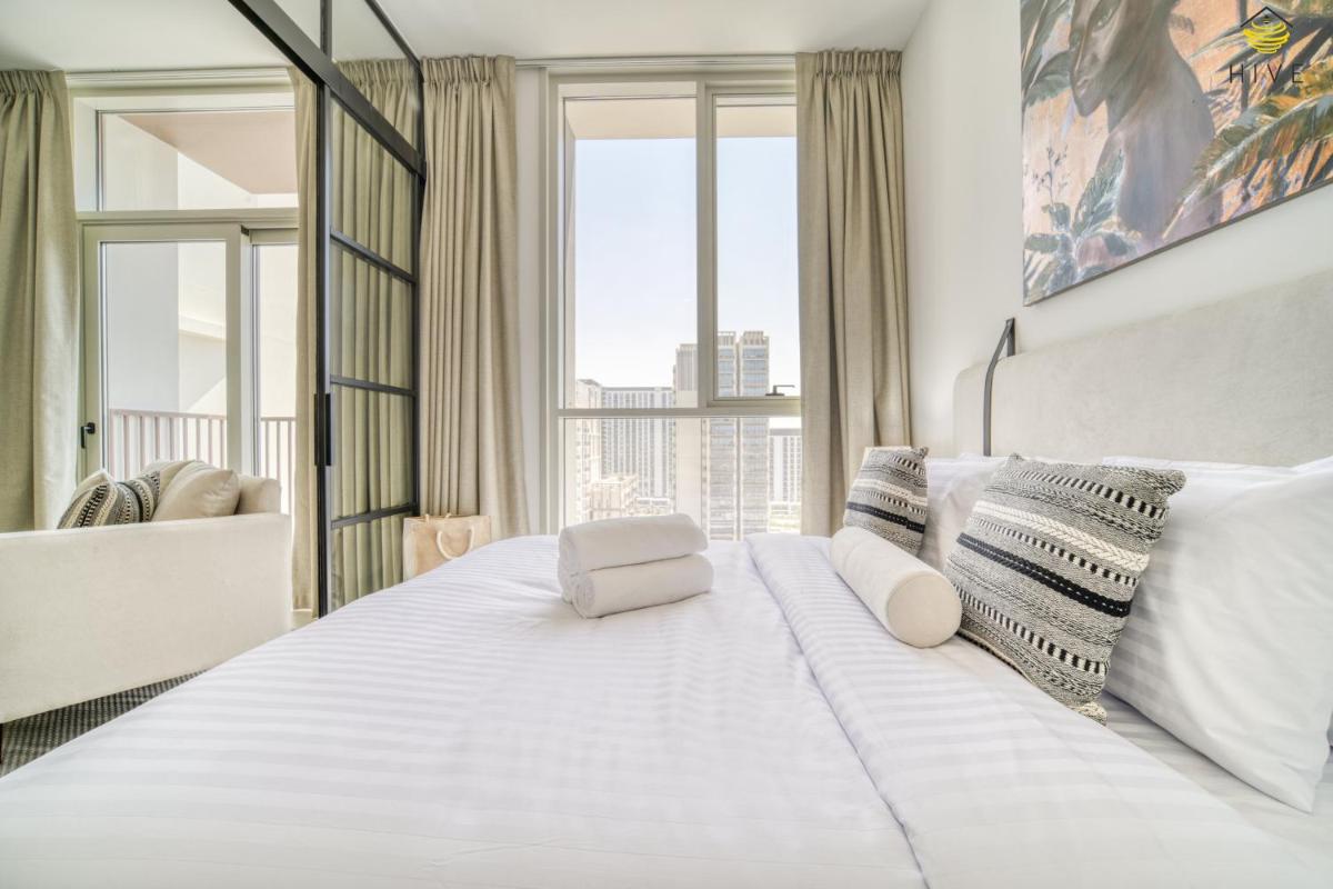 Beautiful 1 Bedroom apartment in Collective 2.0