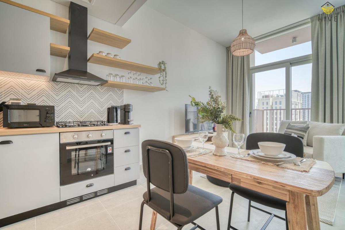 Beautiful 1 Bedroom apartment in Collective 2.0