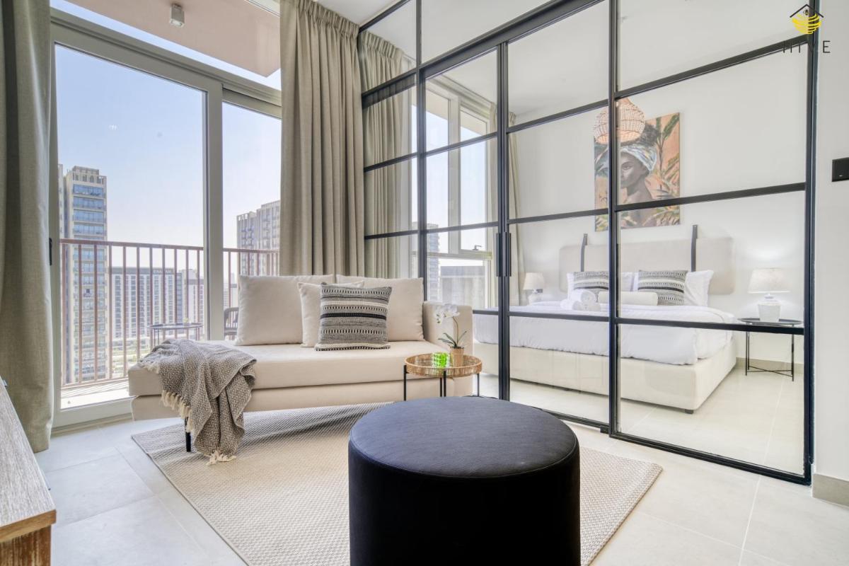 Beautiful 1 Bedroom apartment in Collective 2.0