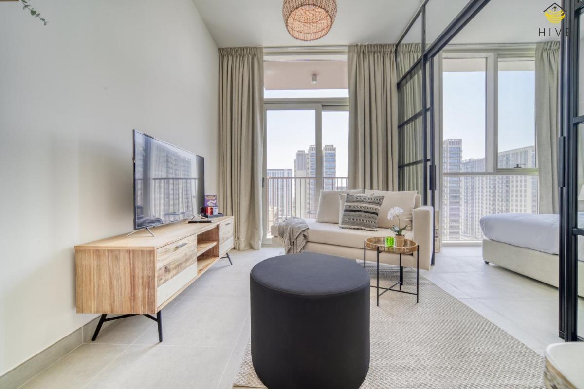 Beautiful 1 Bedroom apartment in Collective 2.0