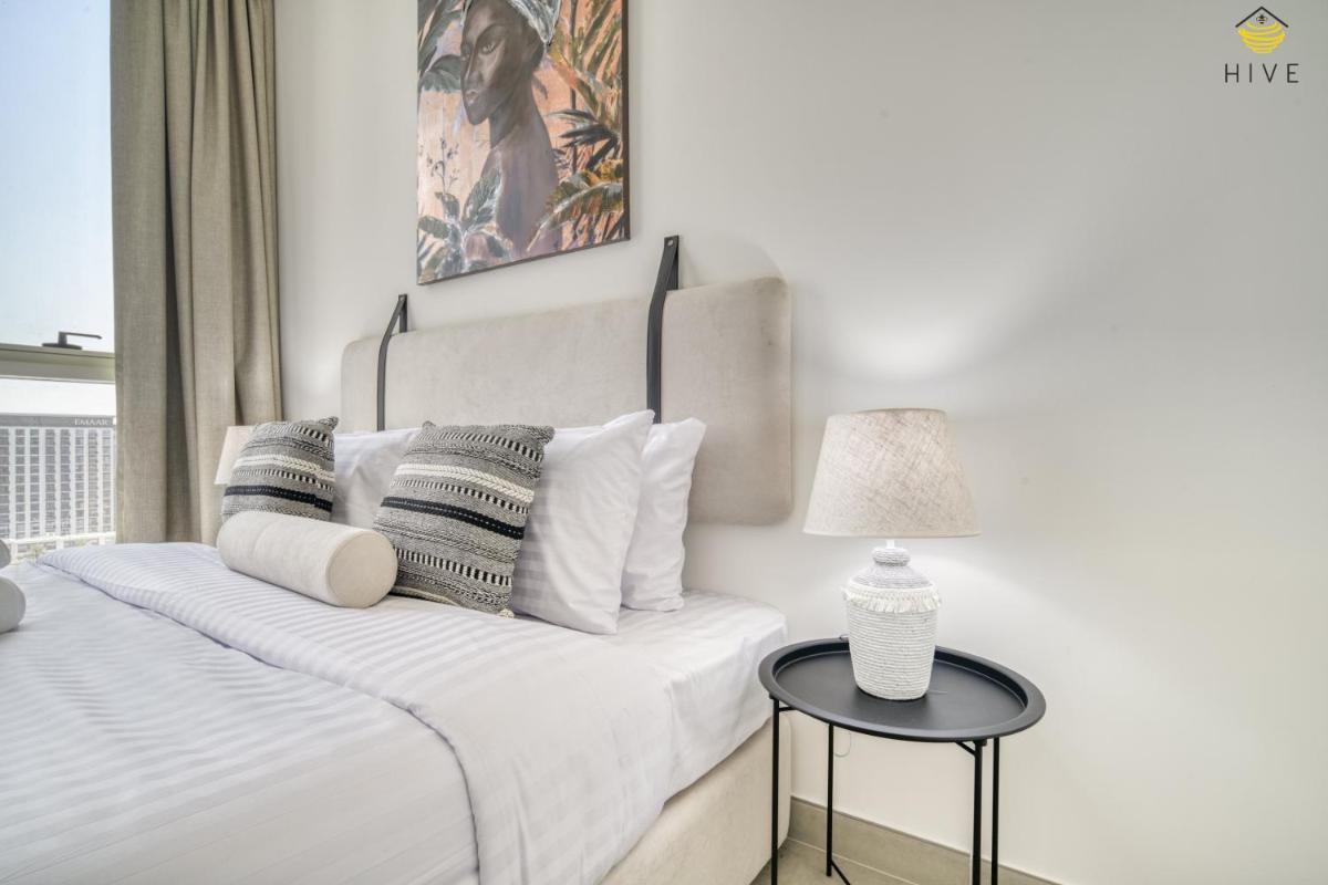 Beautiful 1 Bedroom apartment in Collective 2.0