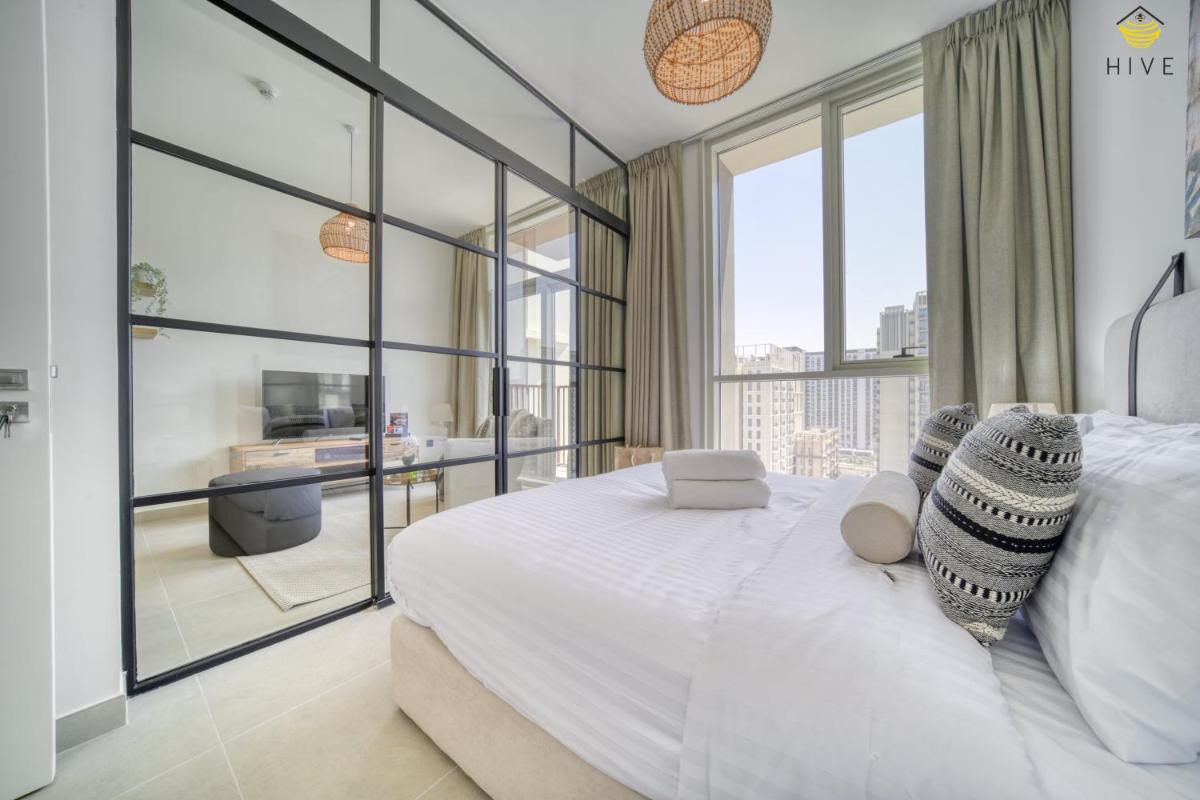Beautiful 1 Bedroom apartment in Collective 2.0