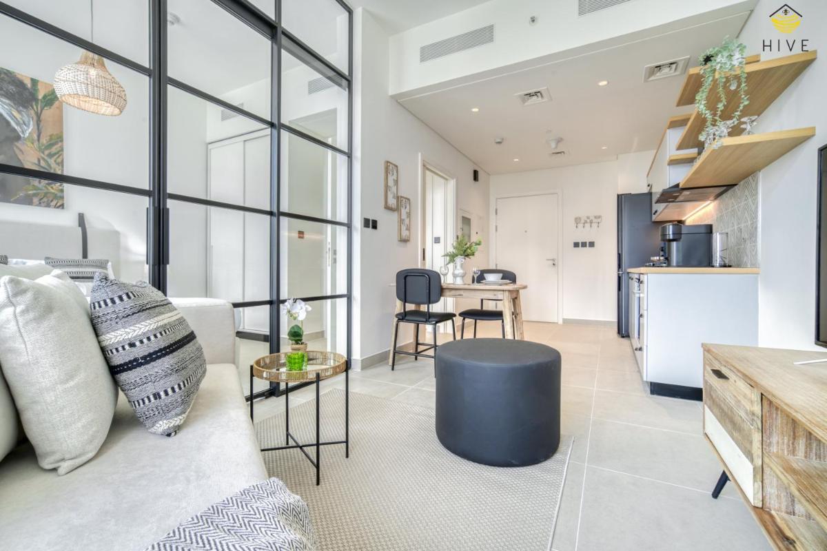 Beautiful 1 Bedroom apartment in Collective 2.0