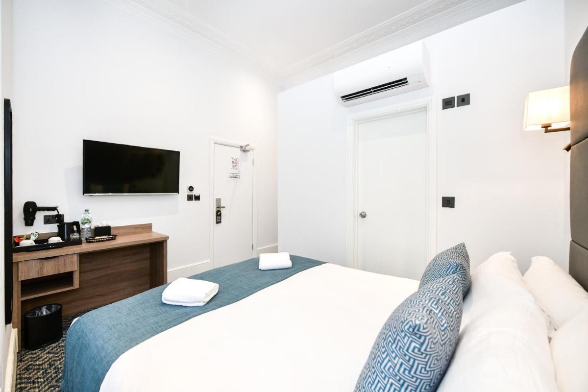 The J Hyde Park 29