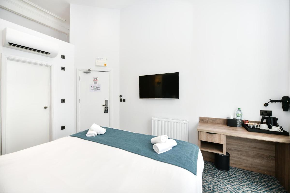 The J Hyde Park 31
