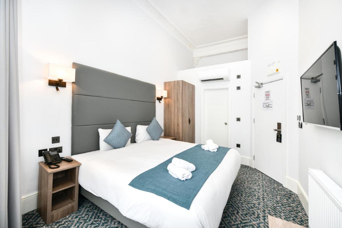 The J Hyde Park 37