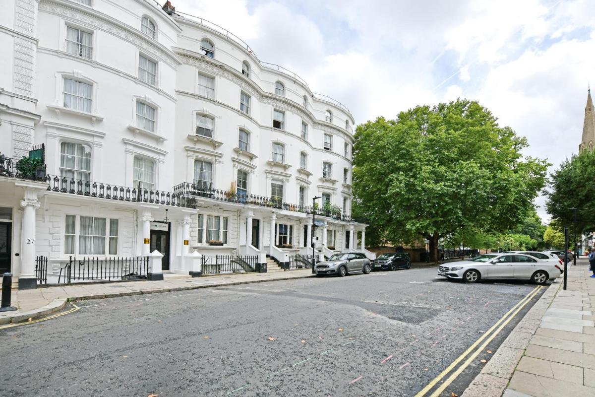 The J Hyde Park 48