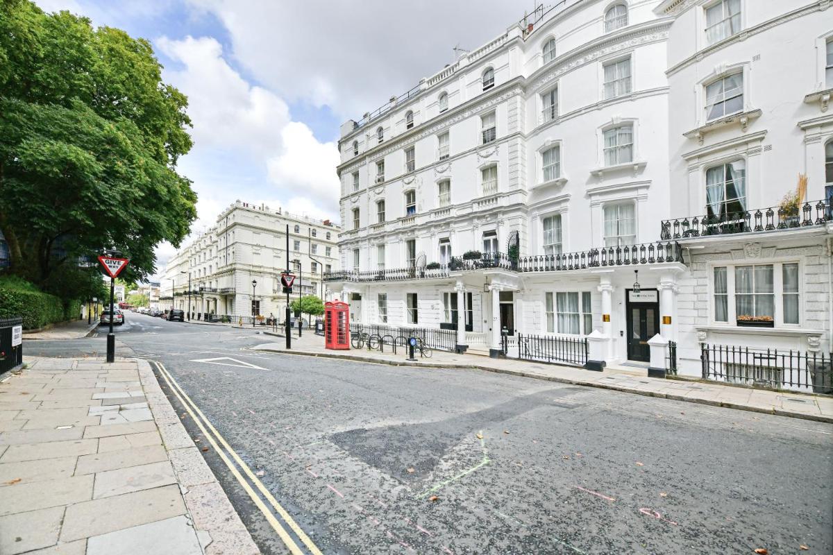 The J Hyde Park 1
