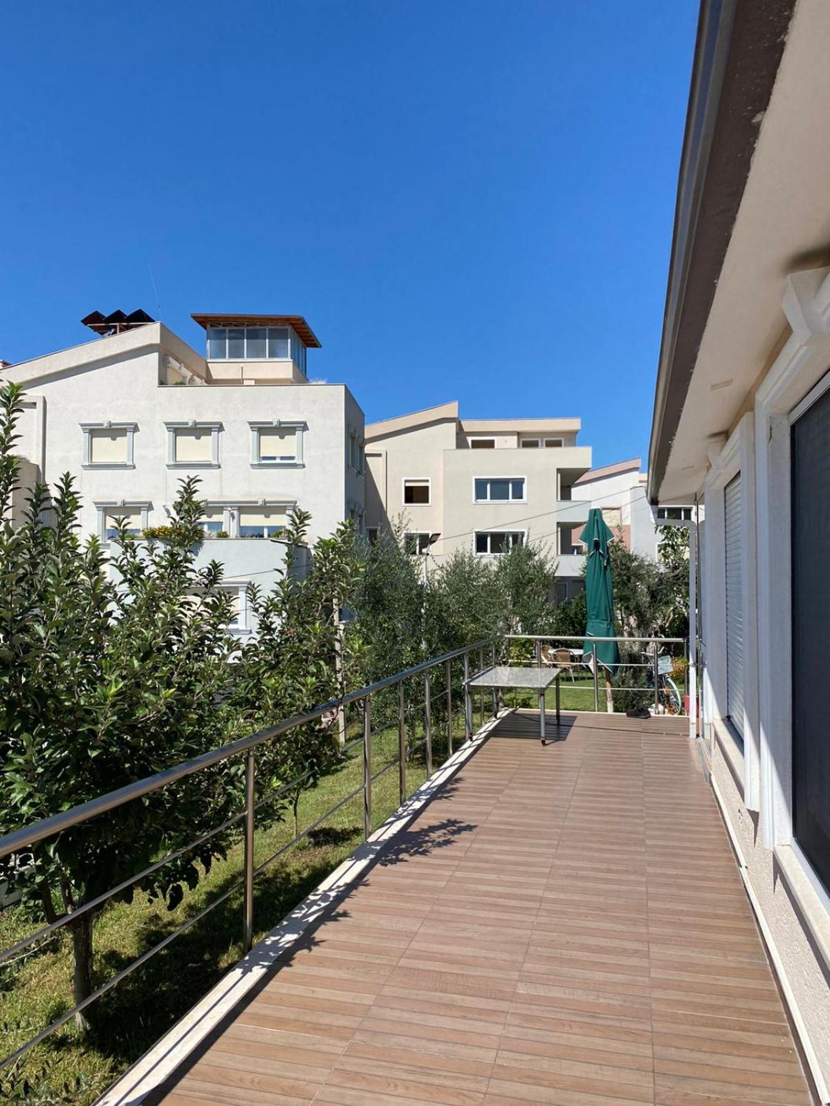 Villa Nikol