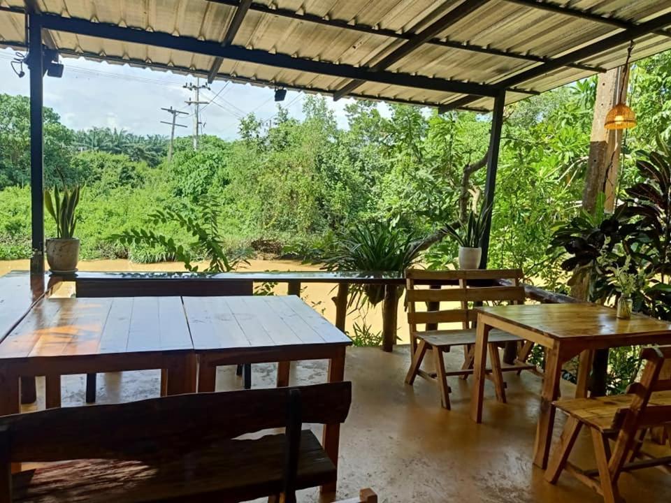 Suankafae Resort สวนกาแฟรีสอร์ท
