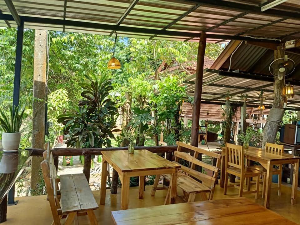Suankafae Resort สวนกาแฟรีสอร์ท