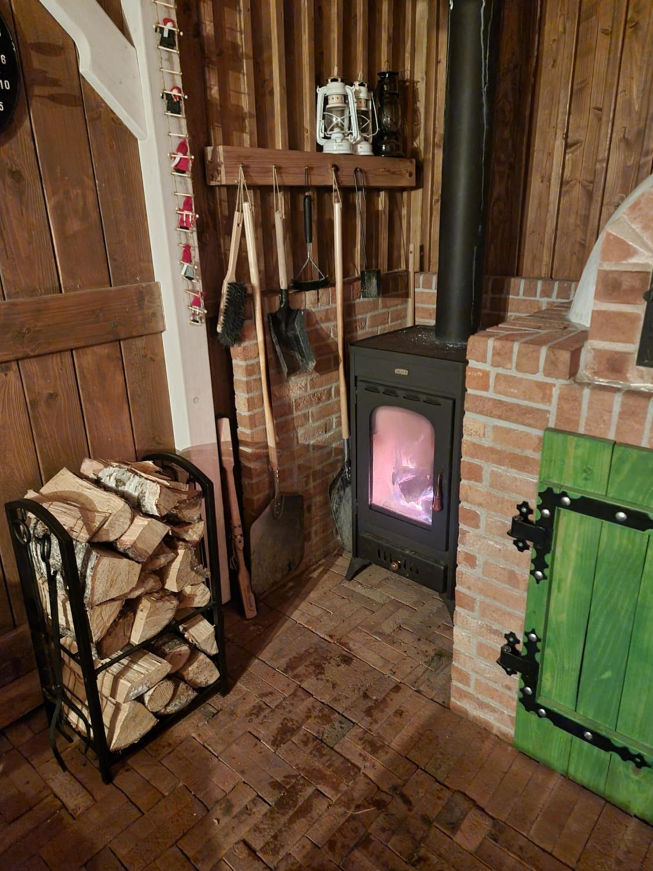 Photo 28
