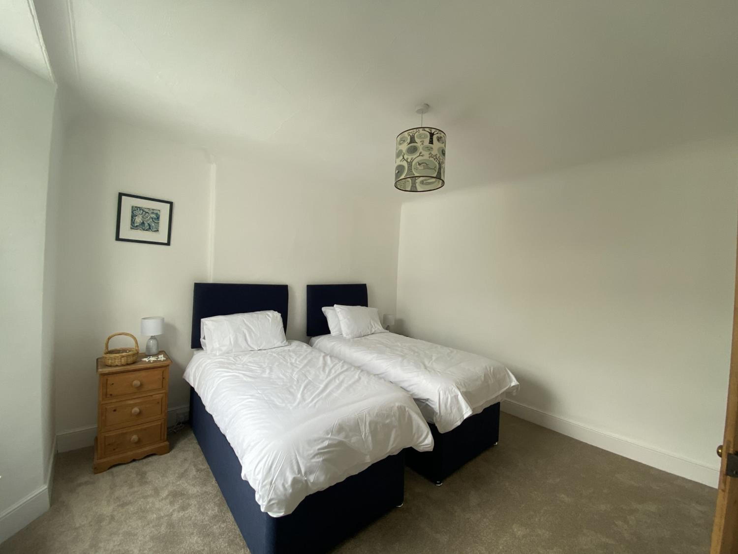 Frobisher Apartments