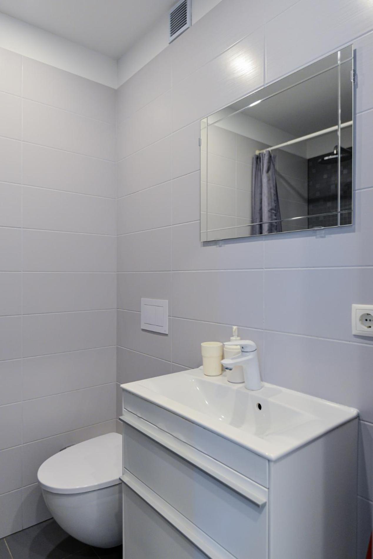 Apartment Amber White view 3