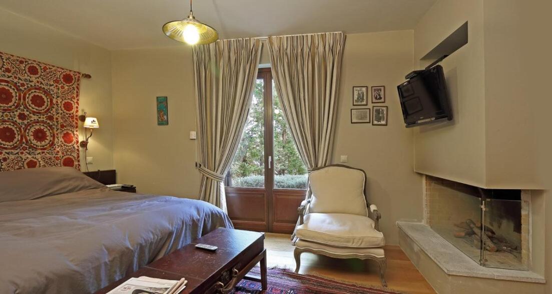 Plethora Arachova Luxury Chalet