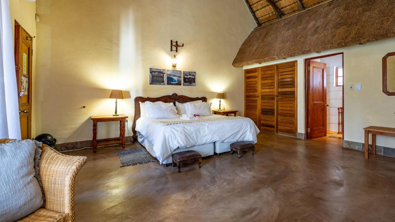 Royal Bakoena Hamiltonparks Country Lodge