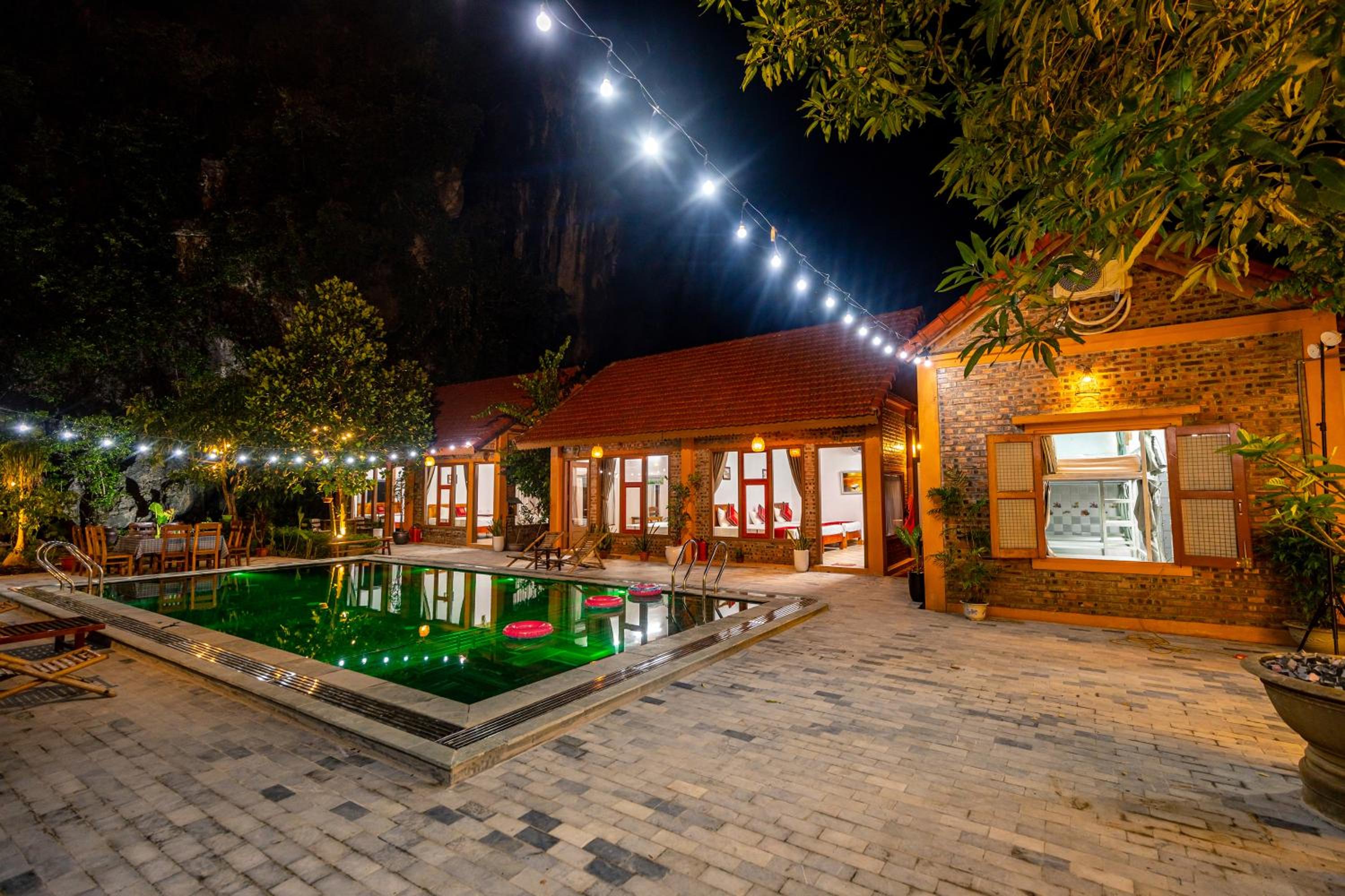 Tam Coc mountain bungalow 27