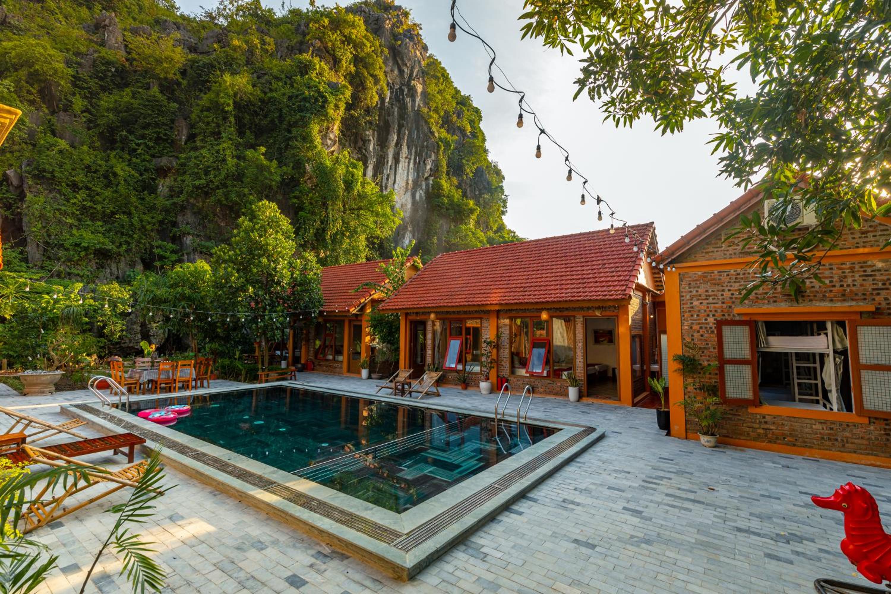 Tam Coc mountain bungalow 29