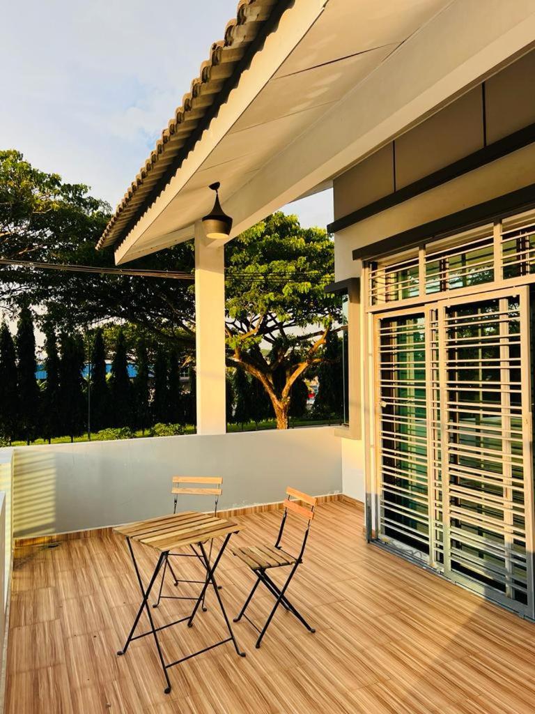Kulai Lagenda Putra Corner House 古来公主城民宿 near JPO photo 8