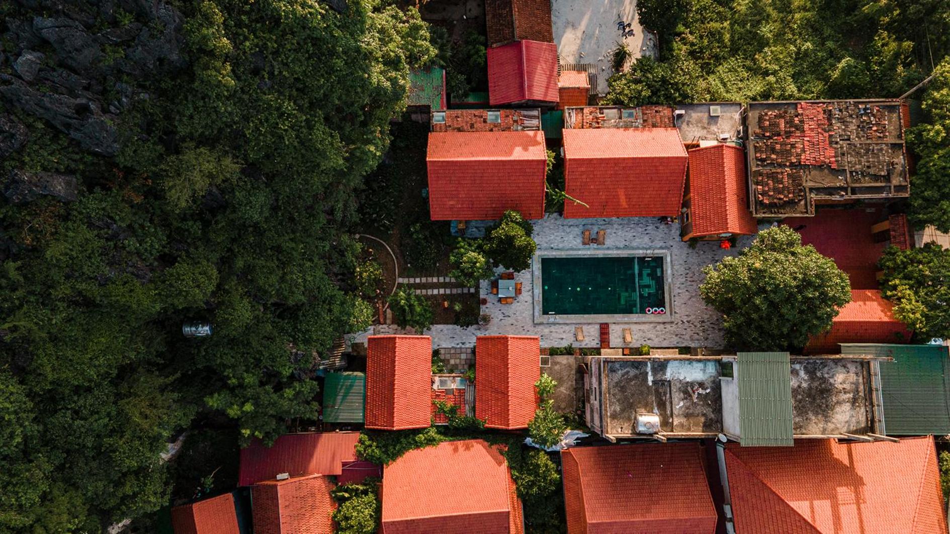 Tam Coc mountain bungalow 19